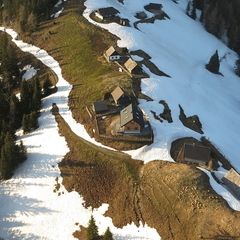 Flugwegposition um 17:03:44: Aufgenommen in der Nähe von Gemeinde Turnau, Österreich in 1507 Meter